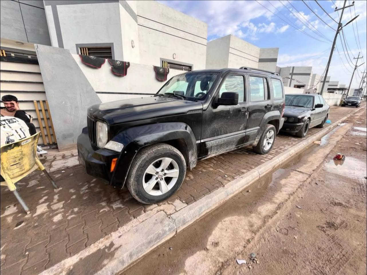 جيب لبرتي 2008
مكان السيارة ميسان
محرك كير كفالة 
سعرها 70 وبيها مجال

‭0770 675 3640‬
