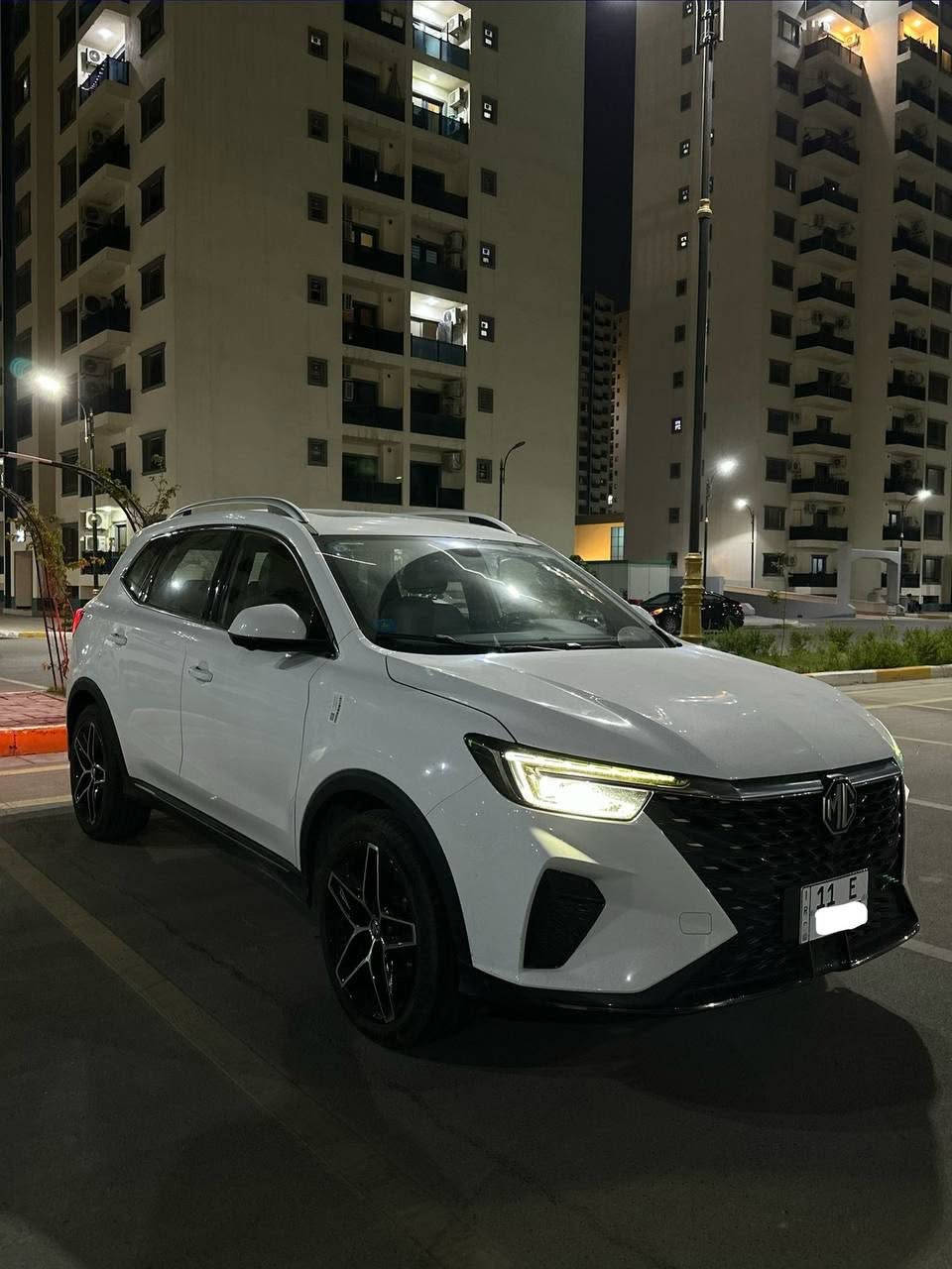 MG Rx5 2023 الشكل الجديد
استلام شركه داخل الضمان مده 6 سنوات او 200 الف 
السياره كفاله عامه بدون ولا شخط ولا بارد  
فوووول مواصفات 5 كامرات بانوراما كراسي جلد وكهرباء وجنطه كهرباء دشبول ديجتال بصمه 
ماشيه 46 الف تخم تاير جديد جميع سيرفز با شركه 
مكاني المنصور باسمي مباشر رقم بغداد 
(( سعر 138 ورقه بيع سريع لظروف  ))
***********
