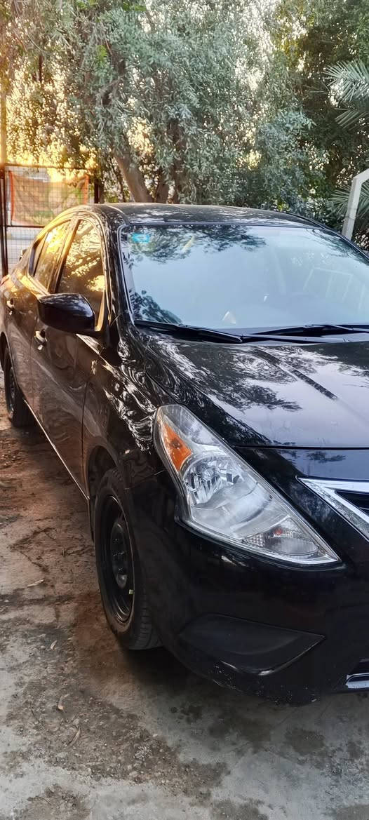 السلام عليكم.
نيسان فيرسا 

موديل 2018

رقم بغداد 11 انكليزي

سنويه جديده لغاية 2030 

هزه جديده بشهر العاشر

جام عادي ويل عادي

طخم تاير جديد

حداديه جديده

ايرباكات سليمه

تبريد بلادي شغال

بيها صبغ نهاية الچاملغ الخلفي الأيسر 

السعر 85 $ نهائي

***********
