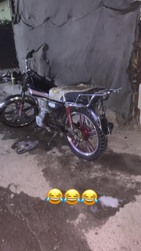 عندي ايران للبيع جاهزه وشغال. 4كير. سلف بل دوره سعر 300وبيه مجال. 0774...