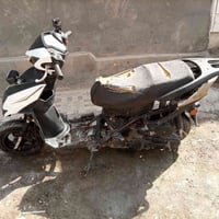 للبيع • قابل تفاوض • قطع