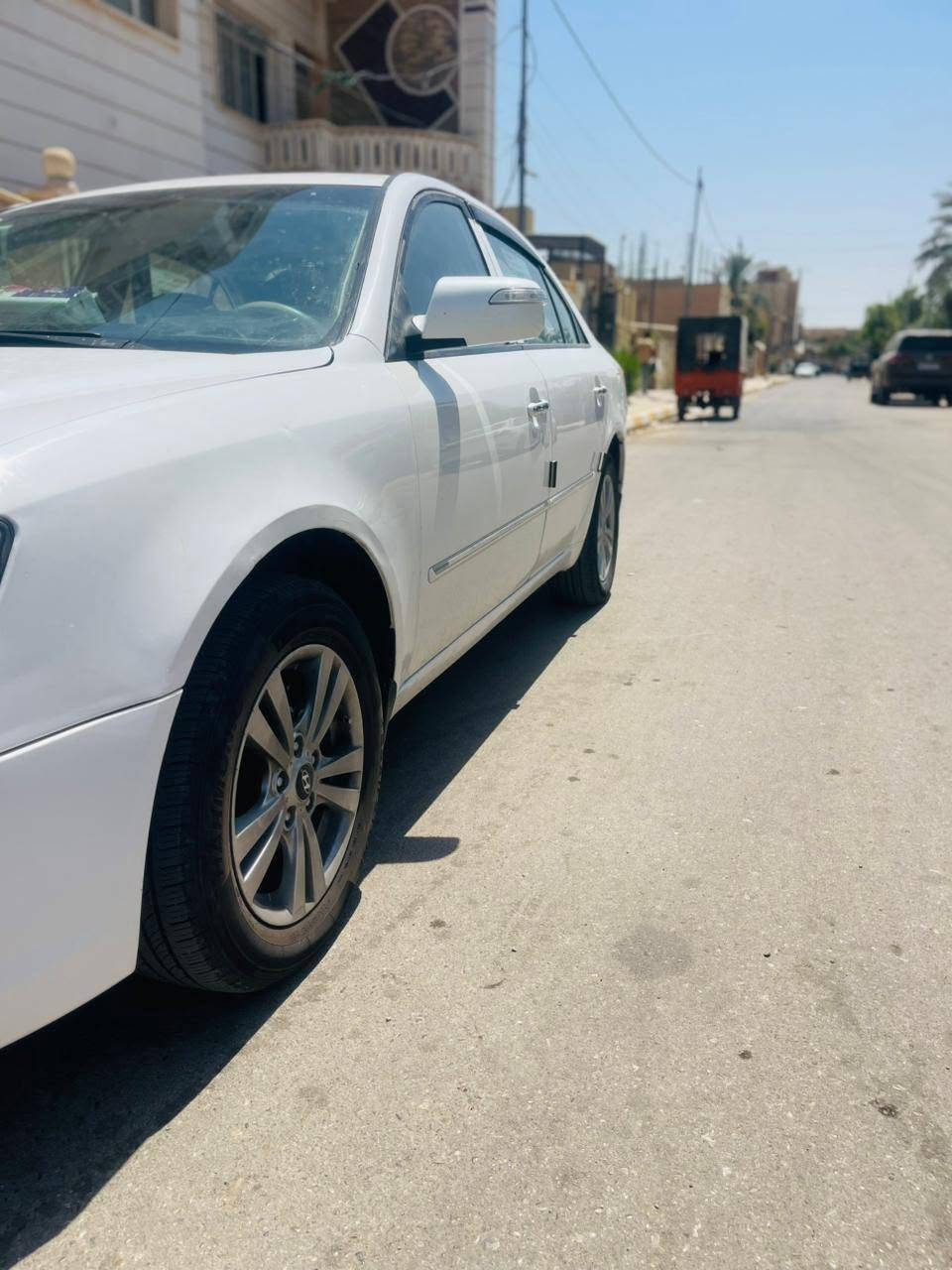 السلام عليكم ورحمة الله وبركاته 
سوناتا موديل 2011🚘 

خليجي بيع او مراوس👌 

السيارة جاهزة للأخير🫥 

و جديده و ناعمه بيها ثلاث👈 

 قطع رش بدون دواخل فقط

عنوان السياره واسط صويره😶‍🌫️ 

محرك 2000 🚀 

 📞 ***********
