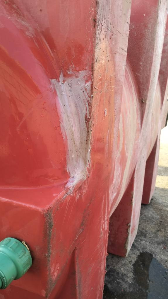 تصليح خزانات الماي البلاستك في البصره 
صيانه موقعيه ضمان سنه بالحيم 
نقال *********** البصرة, العراق
