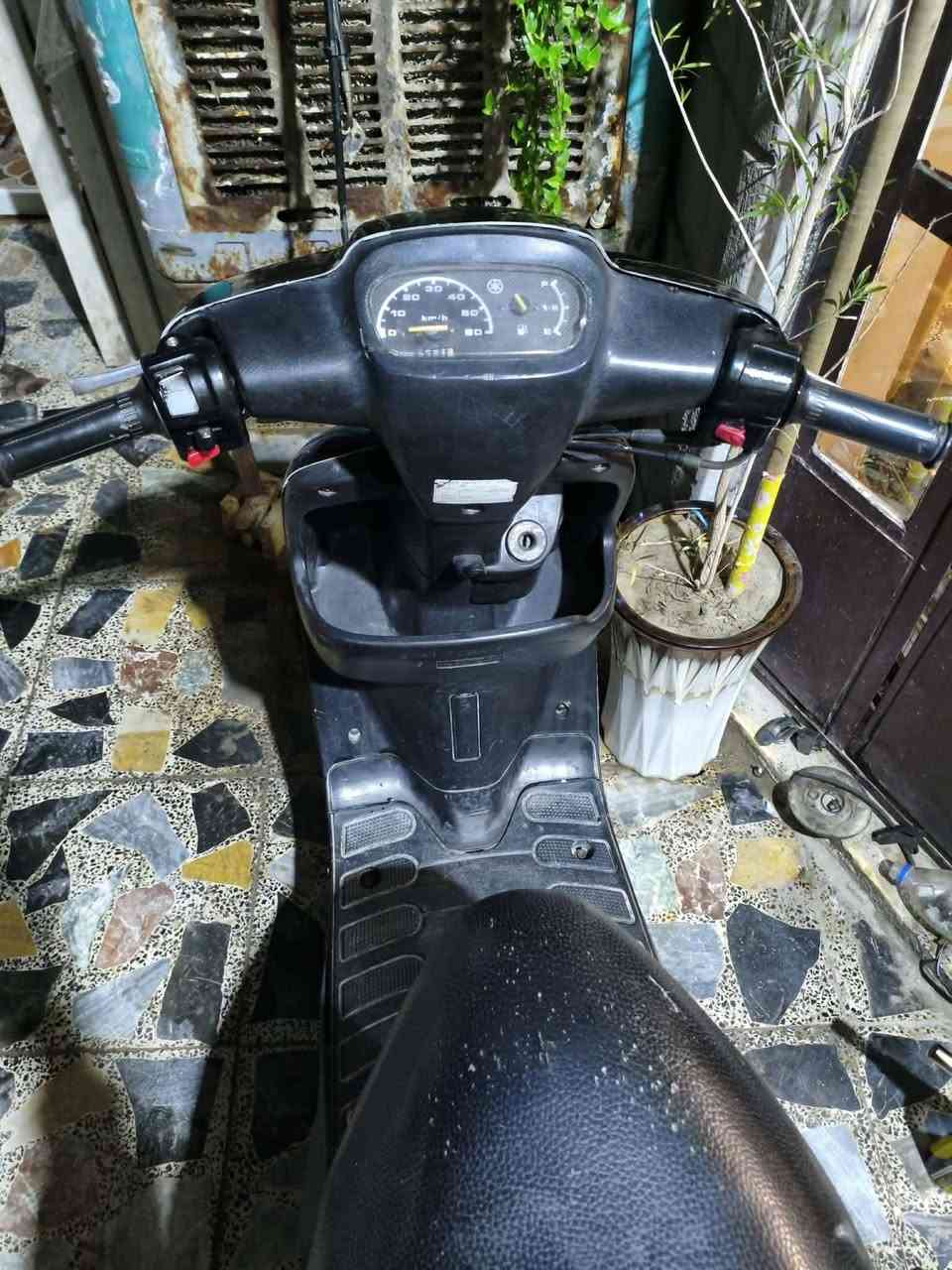 سلام عليكم دراجه بطه للبيع دراجه نكره سلف بكل وقت دراجه حيل نضيفه كفرات نضيفه كلش كامله دراجه مابيه أي نقص كهربئات كله شغاله كيج سرعه لايت بك لايت اشاير تايرات جدد شلعه ومعدل خير من الله سعرها 280 بيها مجال جدأ بسيط شراي راسلني واتساب او تصل ***********
