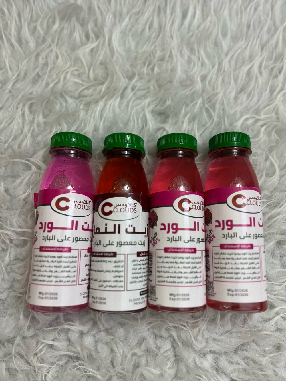 متوفر مكياج انواع احجز طلبك *********** 
اسعار القطع جدا مناسب يبدي من 2الفين دينار و فوك