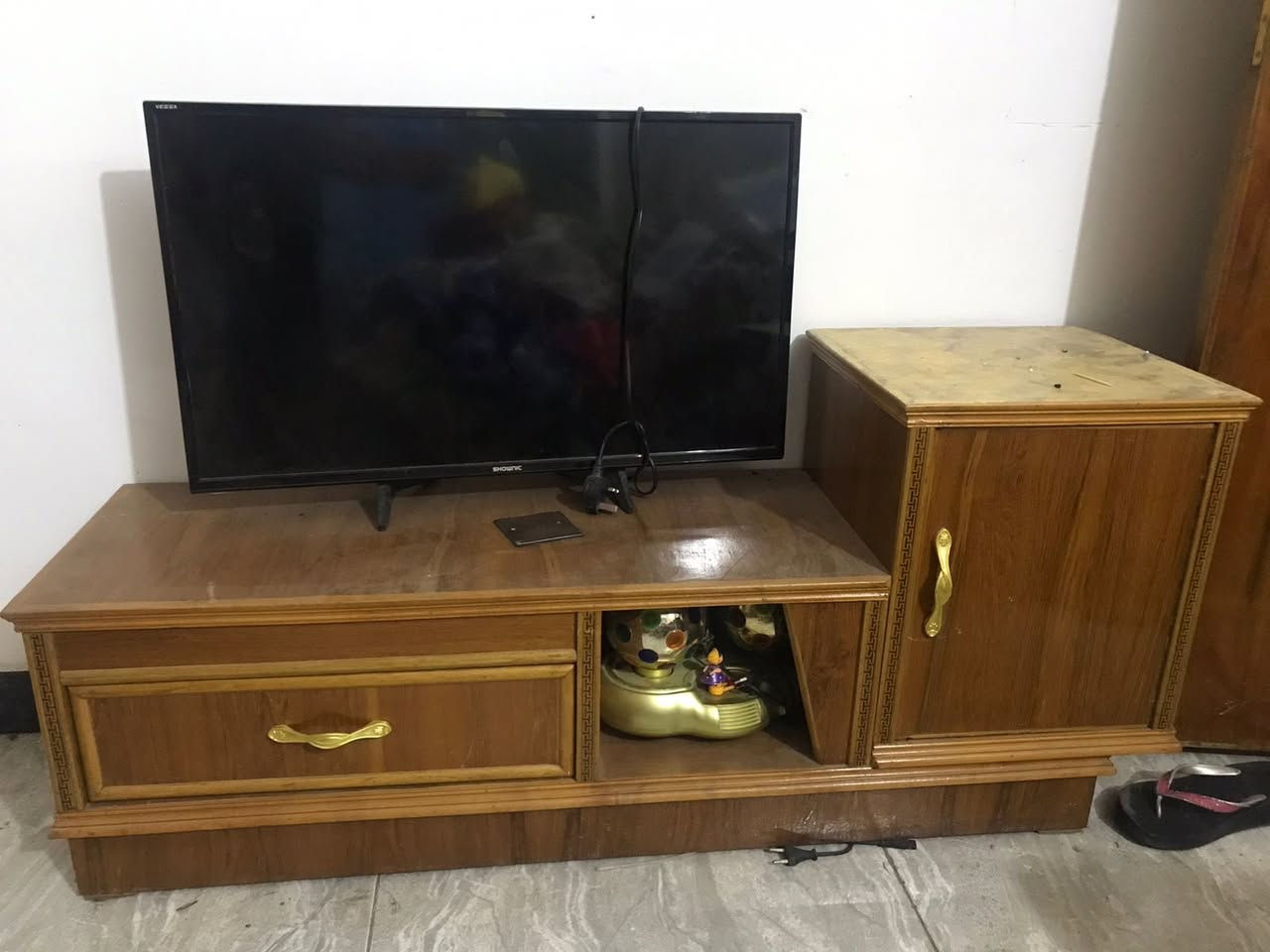 غرفة نوم عراقيه نضيفه جدا (٨)قطع الكنتور٦ بوب وملحق
والزاويه بابين وملحق المكان بغداد الدوره
سبب البيع لضيق المكان


**إذا كنت صاحب هذا الإعلان وتريد حذفه لأي سبب، رجاءا أرسل رسالة إلى الدعم الفني**