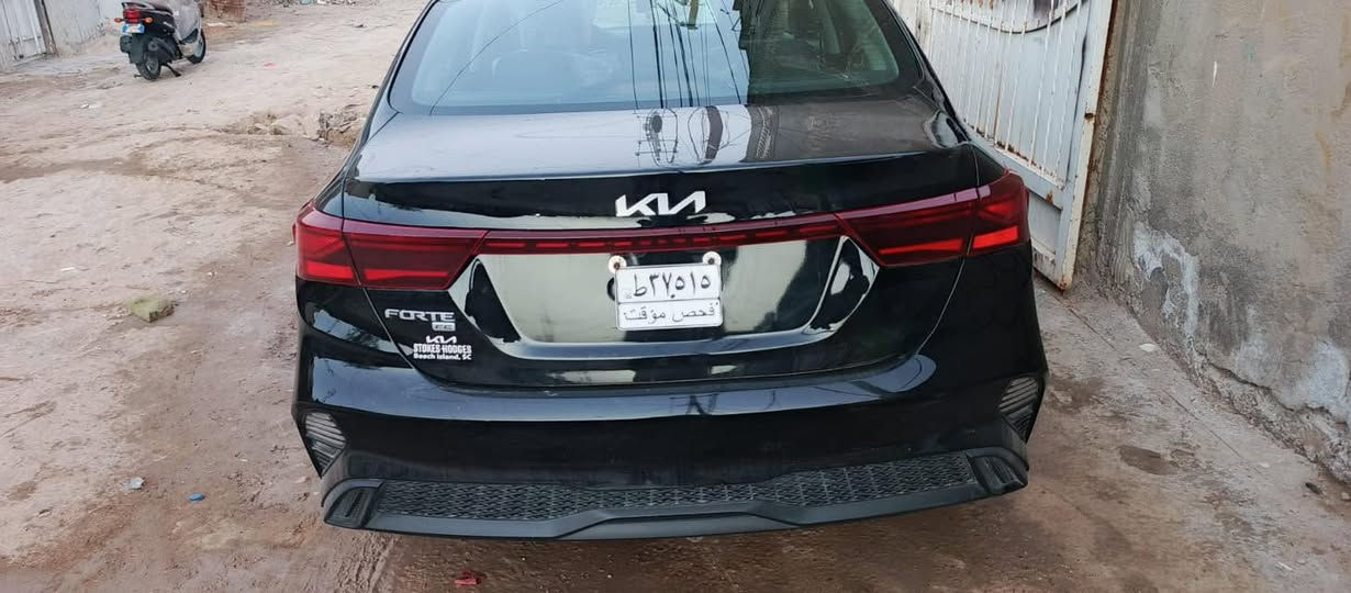 كيا فورتي 2024 بدون رقم
السعر 123 ورقه وبيهه مجال

حادث السياره جاملغ وبنيد 

ماشيه ١١ مايل
مكان السياره بابل 

رقمي ***********
