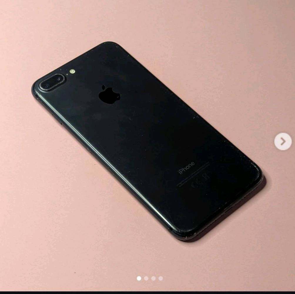 السلام عليكم عيني موجود سفن بلس ذاكرة 32 وبطارية 75 بصمه كلشي شغال رايده ب65 ما مفتوح مكاني بنوك