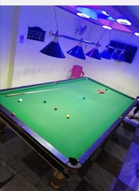 طاولة سنوكر • ريلي • نضيفه