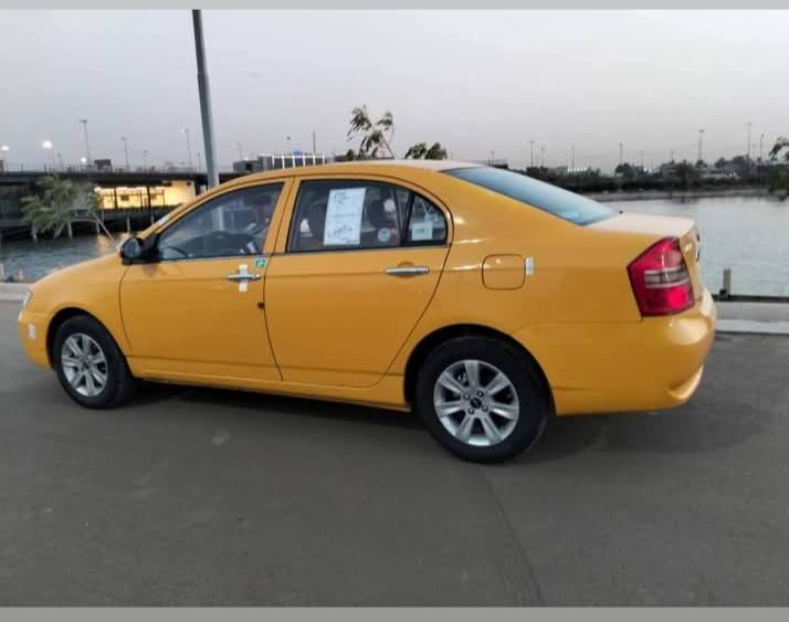 السلام عليكم ليفان موديل 2013 رقم بغداد 
مكان سياره خانقين رقم موبايل *********** سعره على اتصال 
كلش نظيف اذا شراي يخابر
شاشه ايبات
