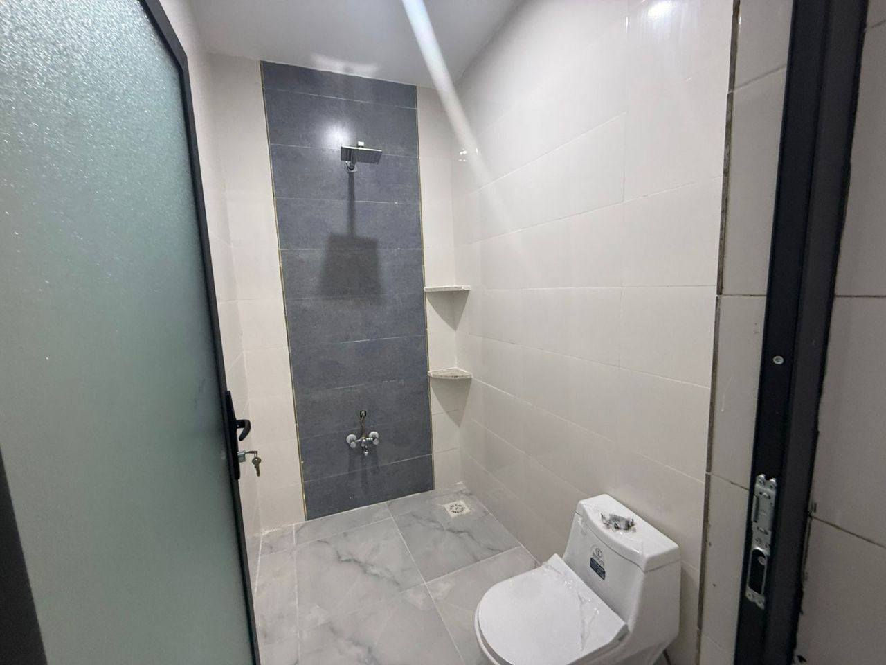 #عقارات_حبيب_علي
🔸سند طابو يتسجل بإسم اي عراقي
📍أربيل-منزل للبيع حي جنار قرب شارع100M ع شارع  15M 
➖مساحة 118M طابقين 
يتكون⤵️
➖3غرف نوم 
➖صاله-مطبخ-مجموعه صحيات-كراج
***********
***********
لمشاهدة الفيديو والسعر والباقي من العروضات ادخل للقناة رابط القناة👇
https://t.me/habeb2ali

#عقارات_اربيل #شقق_للبيع_اربيل #بيو_لبيع_اربيل  #فلل_للبيع_اربيل #مجمعات_سكنية_اربيل
 #عقارات_كردستان  
#استثمار_عقاري_اربيل #عقارات_بغداد_سليمانية_اربيل  #عقارات_شمال_العراق 

7 دفتر 90 ورقه
