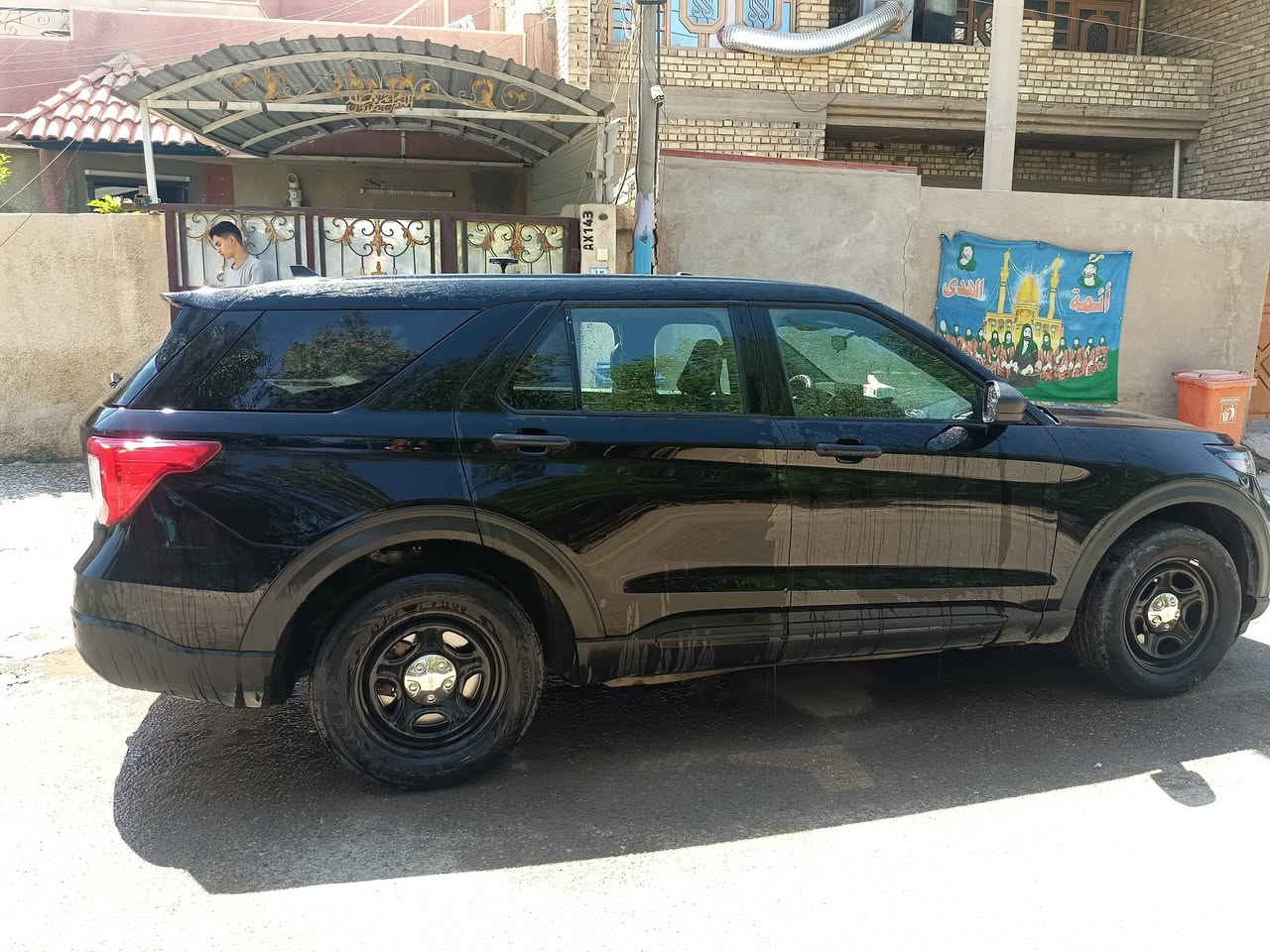 فورد اكسبلور بوليسي موديل 22 تبريد 3 قطع سيارة جاهزة حلوه ضرر شبر بل جاملغ الامامي السعر 190 ***********
