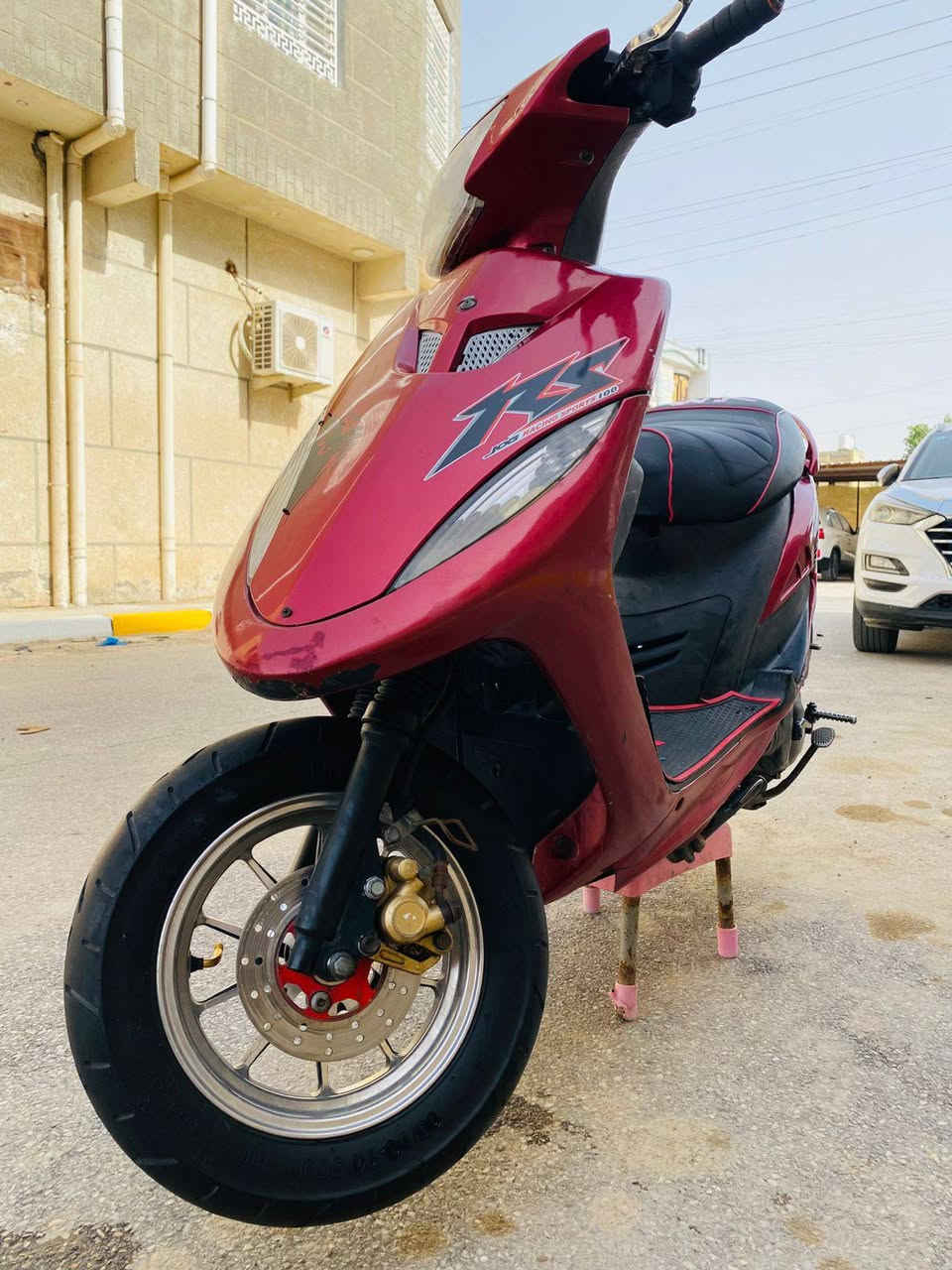 دراجه ماكس عدله البيع
صلنصه صجميه اصليه 

كلج امامي رياضي 

زوج تواير جلاتين 

اوياله اصليه 

شيال رياضي 

مكينه جانت 55 حولته 49 

داجه كامله من كهربايات من
 شلعه من معدل دراجه خير من الله 
العنوان شطره بدعه.. 
متواجد خاص 
متواجد وتساب 
***********
