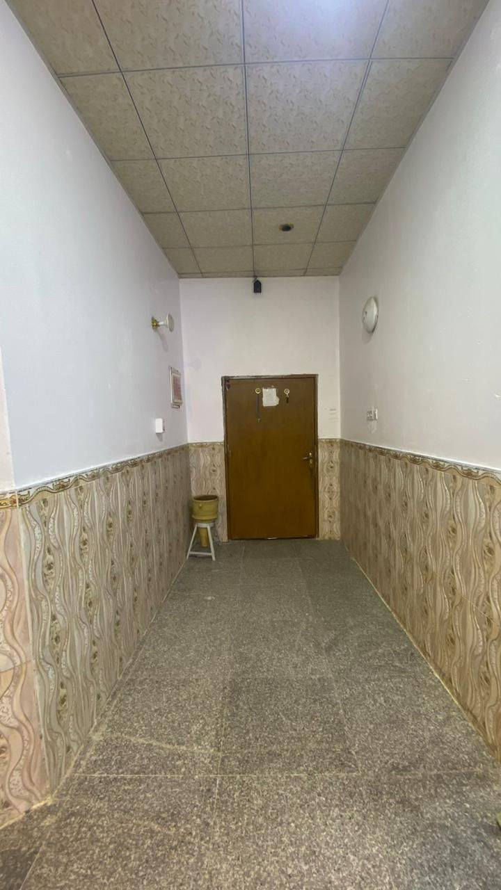 بيت للبيع المساحه 150 طابو صرف بحي المربع ثاني فرع من شارع الطاگ السعر النهائي 125واي استفسار ***********
