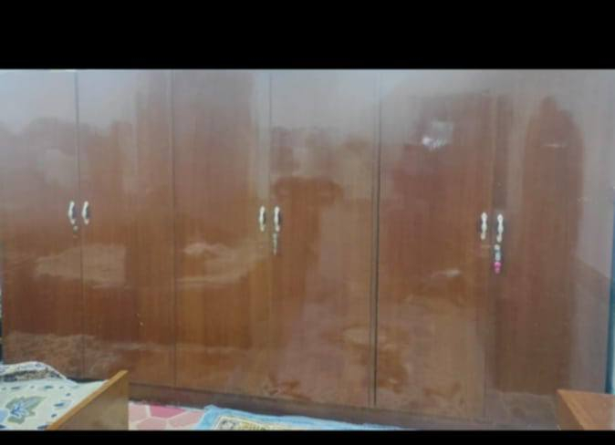 غرفة احطاطة ب500 وبيها مجال
مكانها هيت حي العمال 
@الجميع


**إذا كنت صاحب هذا الإعلان وتريد حذفه لأي سبب، رجاءا أرسل رسالة إلى الدعم الفني**