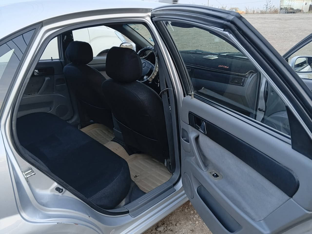 السلام عليكم اوبترا موديل 2009 بدون اي حادث مكفوله بية فقط قطعة وحدة رشش بدون اي دواخل السونار وية والصور مكينه وكير خير من الله صدرر جديد تايرات انضاف سيارة نضيفة وماامتعوبة رقم سليمانية تحويل ثاني يوم مكاني ديالى المقدادية السعر 80 وبية مجال قليل // اتصل *********** // ‏‪***********‬‏ وعيوني الك
