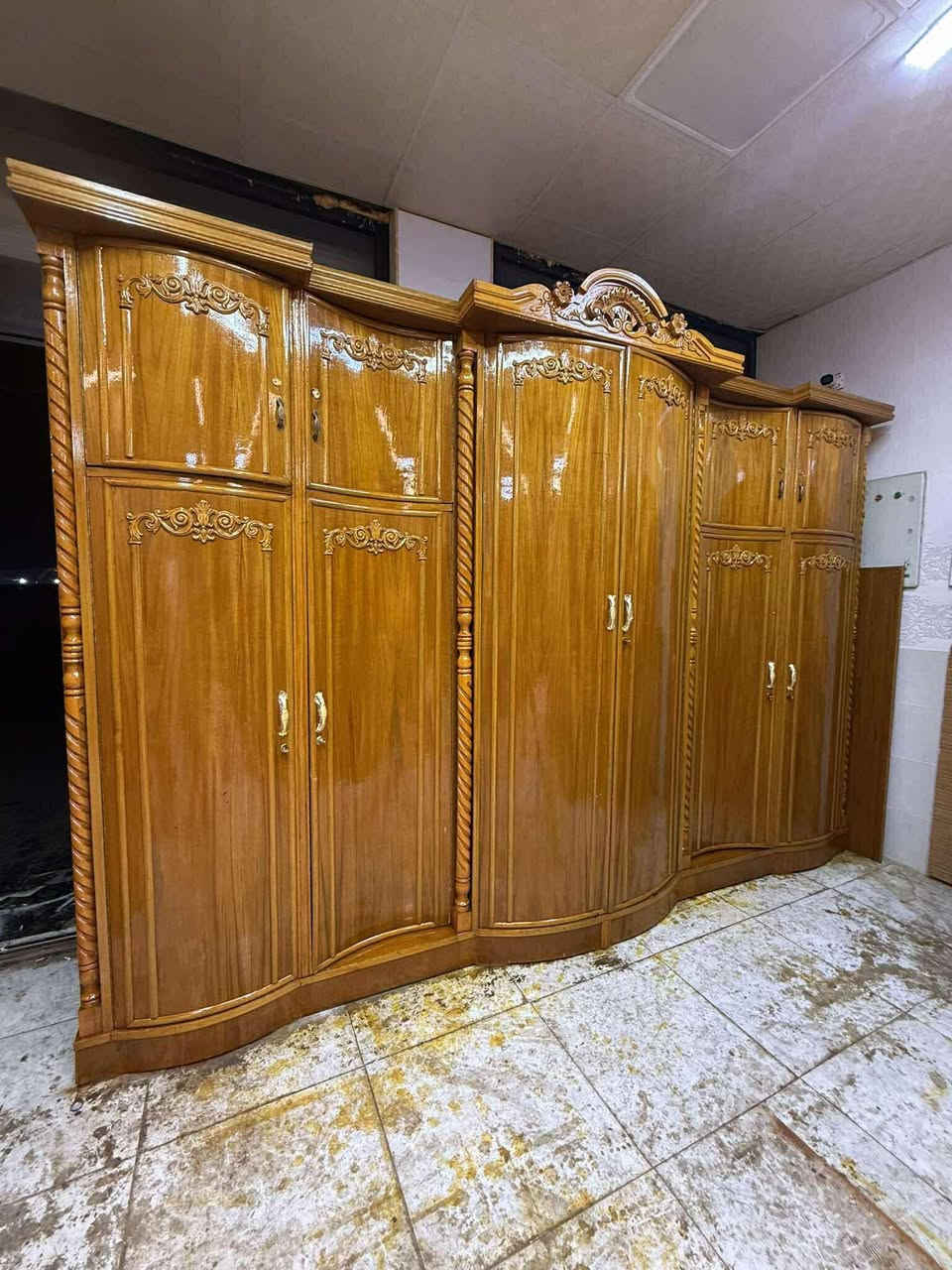 غرفه صاج داخل خارج نوعم شغل وصط
السعر مليون ٢٠٠ بيهة مجال  
شد نقل داخل بغداد مجاني محافظات بكروة
نضافه ٩٠ مستعملة
٨ قطع 
شازون طابوري هديه🌸***********🌸وتساب فقط
