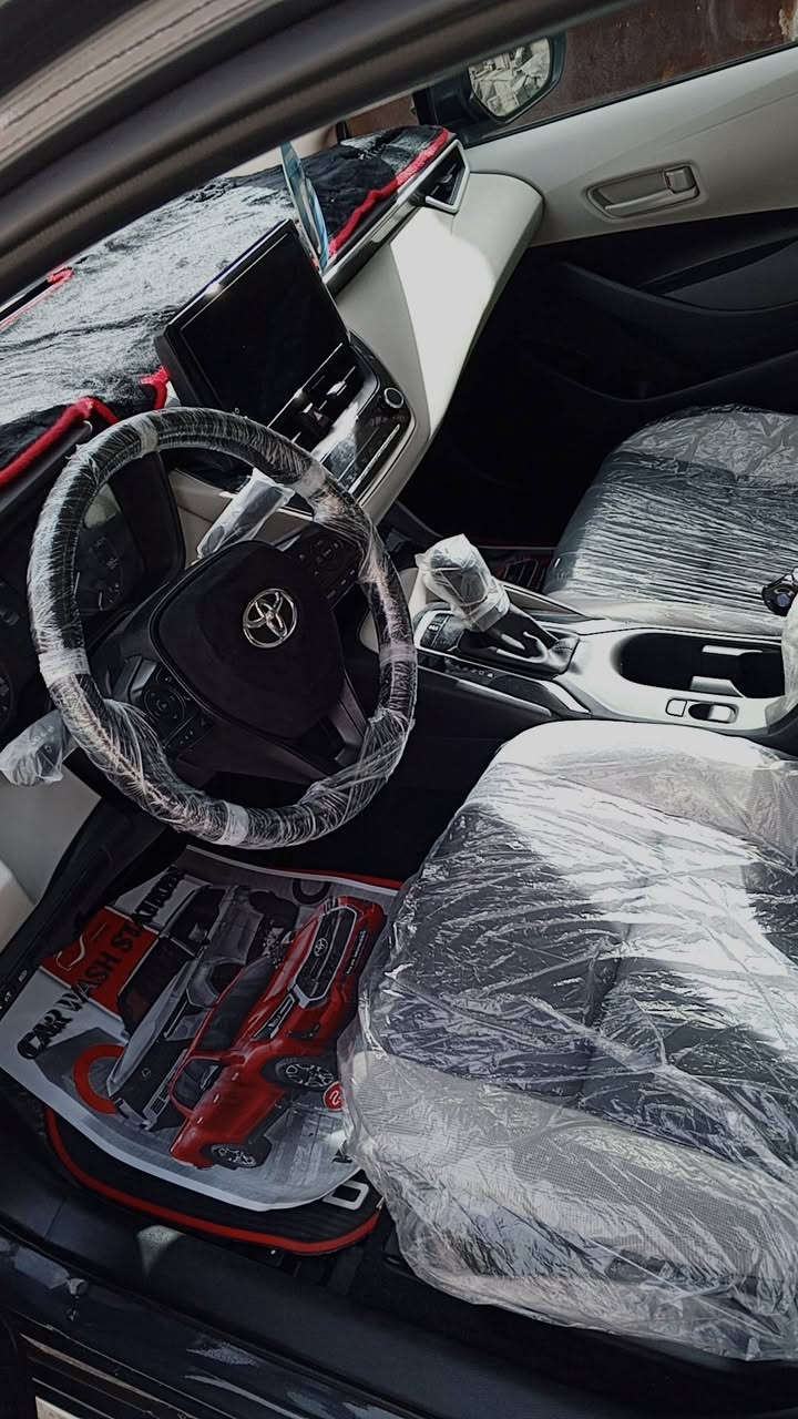 السلام عليكم
كوريلا موديل 2025 وارد أمريكي حادثهه بنيد وخشم الچاملق بدون دواخل  سياره جديده ماشيه 9 ألف
مواصفات LE رقم كربلاء حره السياره موجوده بكربلاء 
السعر 145قفل 
للأستفسار الأتصال على الرقم ***********
