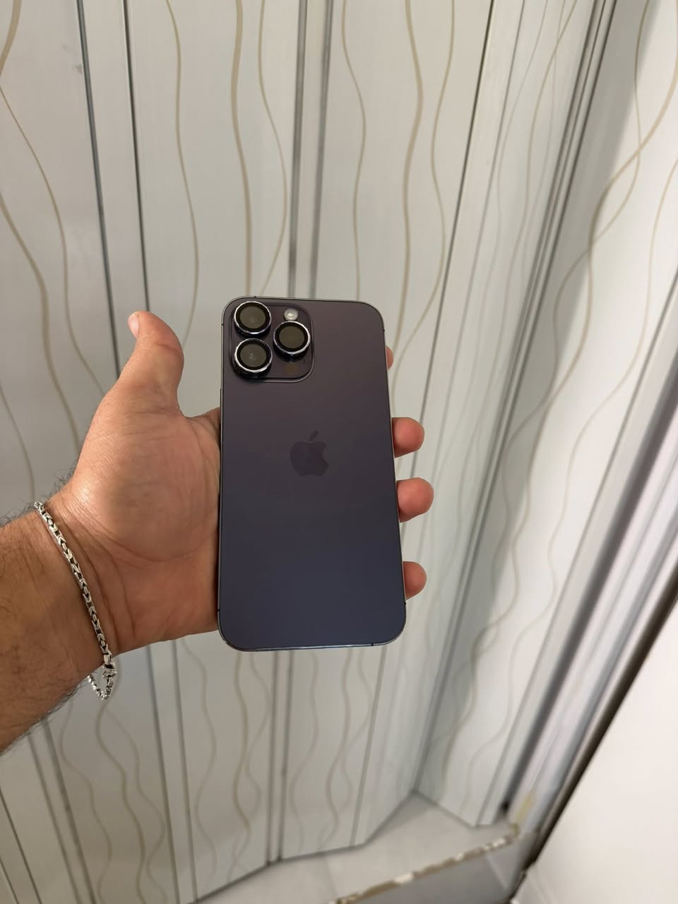 ايفون 14 برو ماكس  شرق اوسط نموذجM للبيع فقط بطاريه 82 نضيف جهاز  مكاني حله سعر 850    
***********
