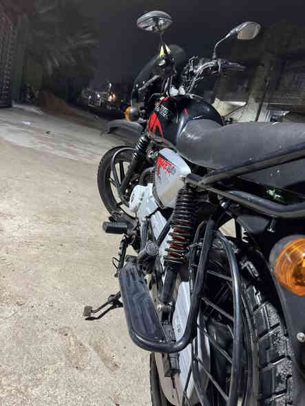 بوكسر جبلي 2023 شهر 9 مكفوله كفاله عامه ماشيه 16 سعرهه مليون 800 بيهه مجال شي بصيط شركه المصطفى اوراق  ممستلمهن بس وصل مكاني الدوره ابو الدشير ***********
