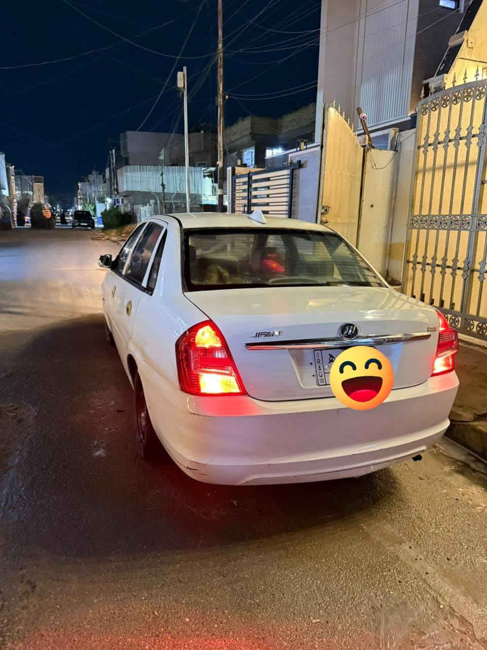 من رخصة الادمن عندي سياره ليفان ٥٢٠ للبيع مكان بغداد شهداء البياع نقص صدر كامل مع تبريد سياره رقم بغداد رقم هاتف ***********  السعر 35
