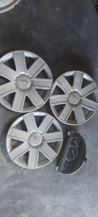 كبات يارس بلادي مع 3كبات اوبترا مع كيج اوبترا للبيع سعر شلع 30الف استف...