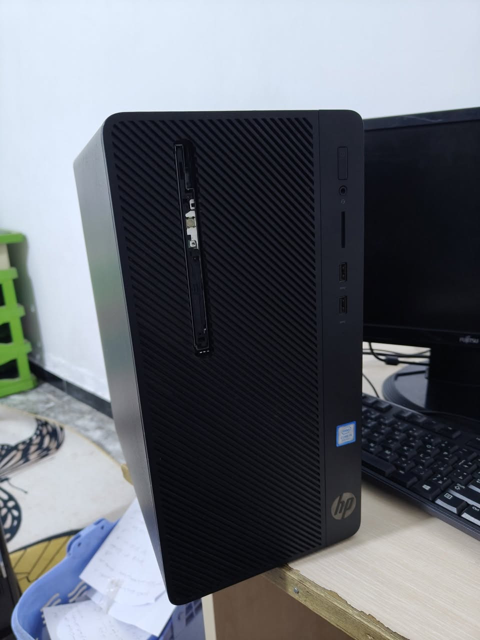 كيس للبيع HP
كامل ملحقاته 
معالج.      cori5 g8 جيل ثامن 
RAM 8 DDR4 
HARD 1000 HHD تيرا 
كارت شاشه مدمج داخلي حجم 4 كيكا 
وندوز 10 برو  
قابل للتطوير من رام من هارد من كارت شاشه تكدر تضيف خارجي ويصير فول بل العاب
نضافه 90/100 فقط قبق السيدي دريف واكع بس شغال  الي يشغل عليه يجيب هارد 128 ssd  سعره 15 الف للنضام يصير فول 
ماوس شاشه حجم 22     60 هيرتز كيبور عربي انكليزي 
ماوس  كيبلات كاملة يعني تاخذ جهاز كامل 
سعر 160  قفل بدون عمله وبدون شكد بيه مجال ماكو هيج مواصفات بهيج سعر شوف سوك 
موجود توصيل مكاني بغداد 
رقم ***********
