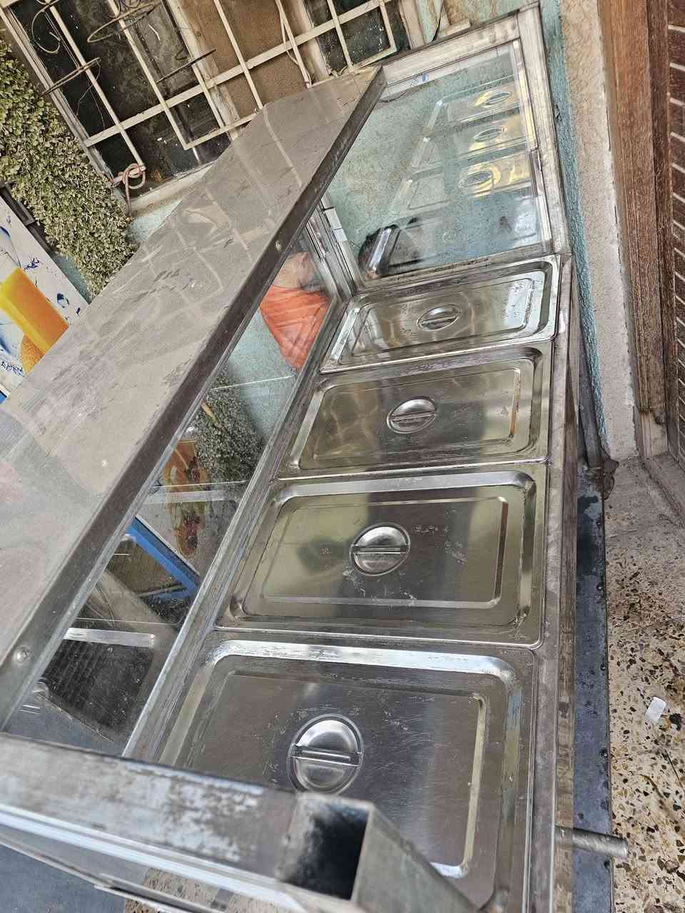 شواية دجاج وحماية اربع بلانك ومجمدة وبراد كلهن اب 750 الف ...***********
