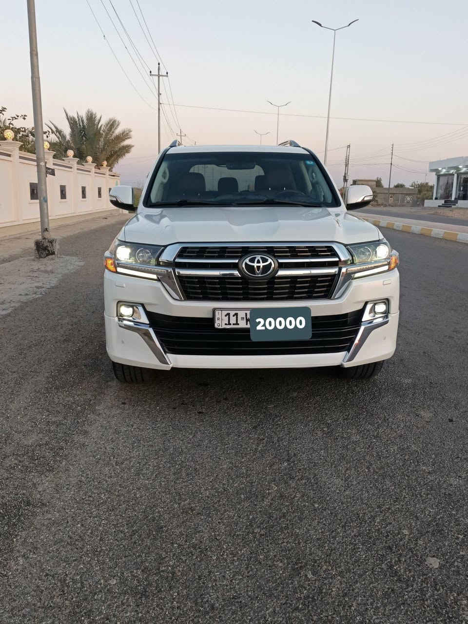 السلام عليكم
للبيع لاندكروز موديل 21 رقم بغداد انجليزي باسمي تحويل ثاني يوم سياره جديده كفاله عامه حتى الدعاميات ومن الشخوط سياره جديده استخدام شخصي سياره ماشيه 64 مواصفات السياره 8 ايرباك حساس خلفيه امامي كاميرتين واثنين كهربائي كوشن كهربائي ثلاث طقات والداخل بغلاوي والسياره محرك سته سلندر سياره سبير الشركه ما نازل بعد طبقات الشركه بالشاصي السياره الجديده طق نايلون السعر 565 وبيها مجال
ملاحظه السياره سونارها موجود بالنشر والصندوق كهرباء ابو سيف‏‪***********‬‏     🦅‏‪‏‪***********‬‏
