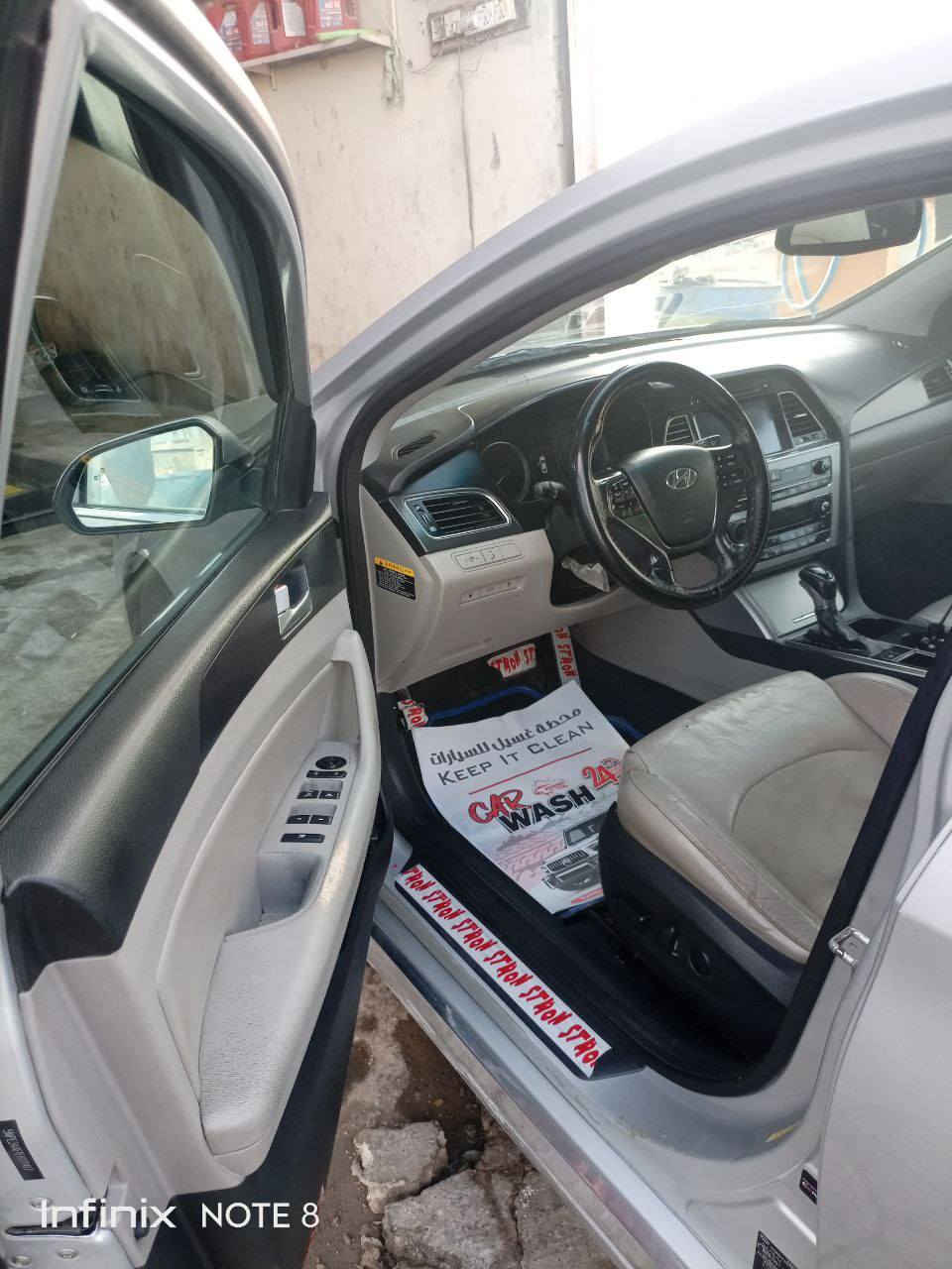 سوناتا 2015 سبورت بصمة امريكي
مكينة 2400
حادثها دعامية اماميه فقط
للبيع فقط السعر 125 للتواصل *********** مكاني نجف
