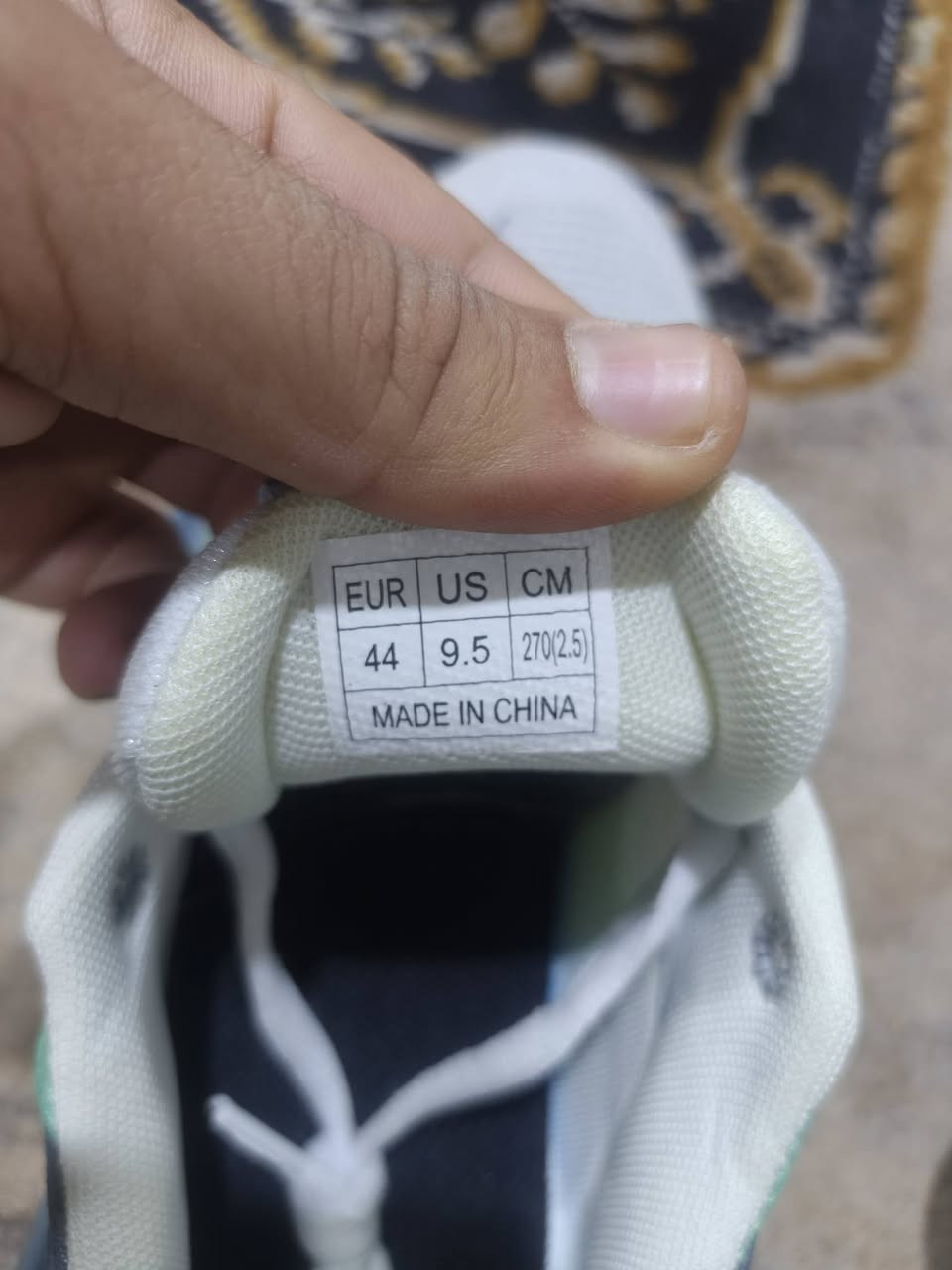 نيو بلانس موديل جديد
بوست حقيقي مغلف جيلاتين 
قياس 44
طول القدم 27.2.5


**إذا كنت صاحب هذا الإعلان وتريد حذفه لأي سبب، رجاءا أرسل رسالة إلى الدعم الفني**