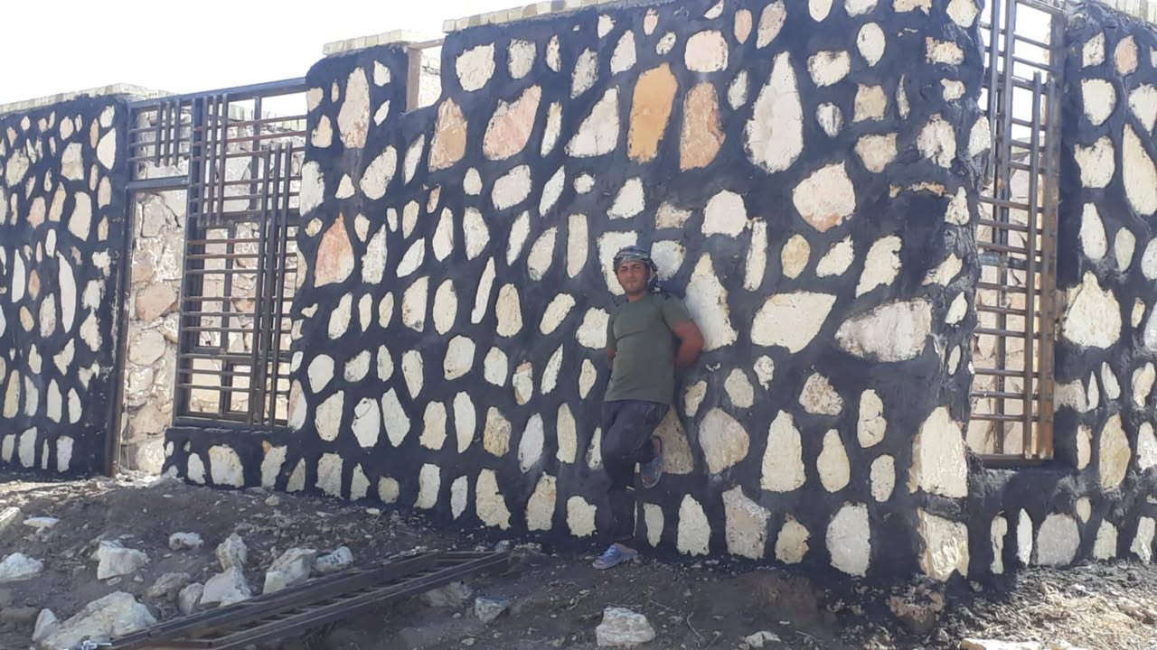 لبناء الحجر كرسته وعمل بيوت واسيجه واساس ونافورات وتغليف  وبسعر مناسب لاتصال على لارقم الهاتف 👇🏻👇🏻👇🏻👇🏻***********
***********
***********
