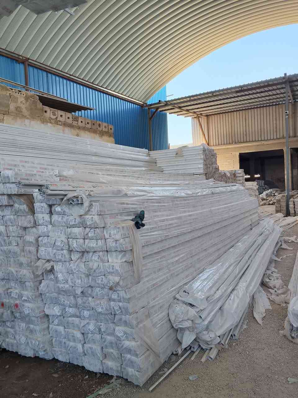 على بركة الله 🤲🤲🤲.                                          تم وصول مقطع pvc برولاين التركي الثقيل 🇹🇷🇹🇷🇹🇷.          العنوان النجف الاشرف حي الحرفين.                              📞📞***********
