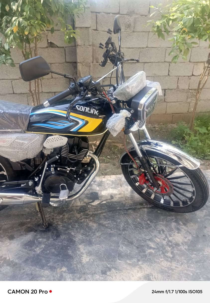 سـلام عليـكم 
سيـفان 2025ستعـمال اقل الاسبوع ماشي 200كيلو 
كفـالة من الشخط بصمات سويجات كاملة تشغيل عن بعد 
دراجة طك فلين نضافة كدامك شراي تصل ودلل 
***********
مكاني ديالى بعقوبة 
اوراق كارتوني
