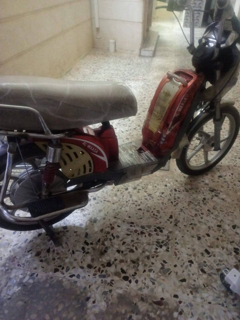 موطور شحن للبيع 
بطاريات نص عمر 

السعر 225الف 

الموطور نضيف مامتعوب 

الموقع الفلوجه الجغيغي الثانيه 

***********
