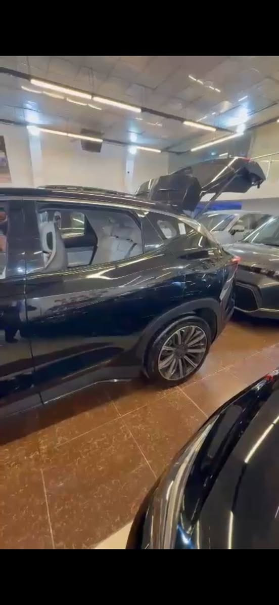 🚗 للبيع: جيتور داشنك 2024
🖤 اللون: أسود
🔥 المحرك: 1600 تيربو
🛣️ الممشى: 77 ألف
📍 رقم: أربيل
💰 السعر: 165 قابل للتفاوض
📞 للاستفسار: *********** أربيل, العراق
