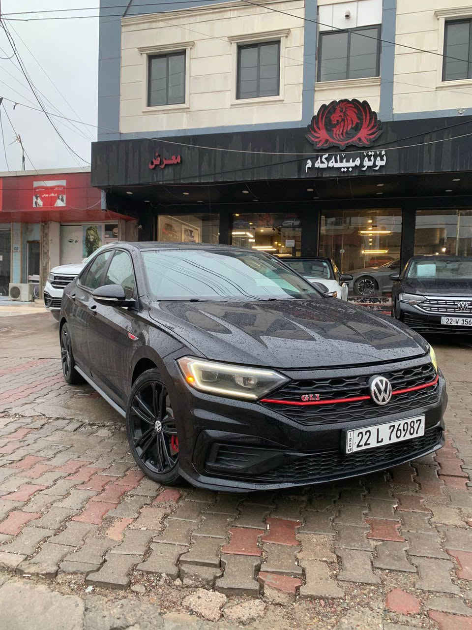 جیتا 2021 GLI 
ڕەقەم و سەنەوێ نوێ 
ڕۆیشتن 65 هەزار میل 
پێشی کەپسە کامل بیلادی 
سندوق و چاملغی پشتی 
سبوغە ، چاملغی پێش 
بیلاد گۆڕاوە ، دوو جێ پی دی ئاڕ 
ئێڕباگ کامل سیستەم ، بێ ناو گرتن 

نرخ 142 $
*********** أربيل, العراق
