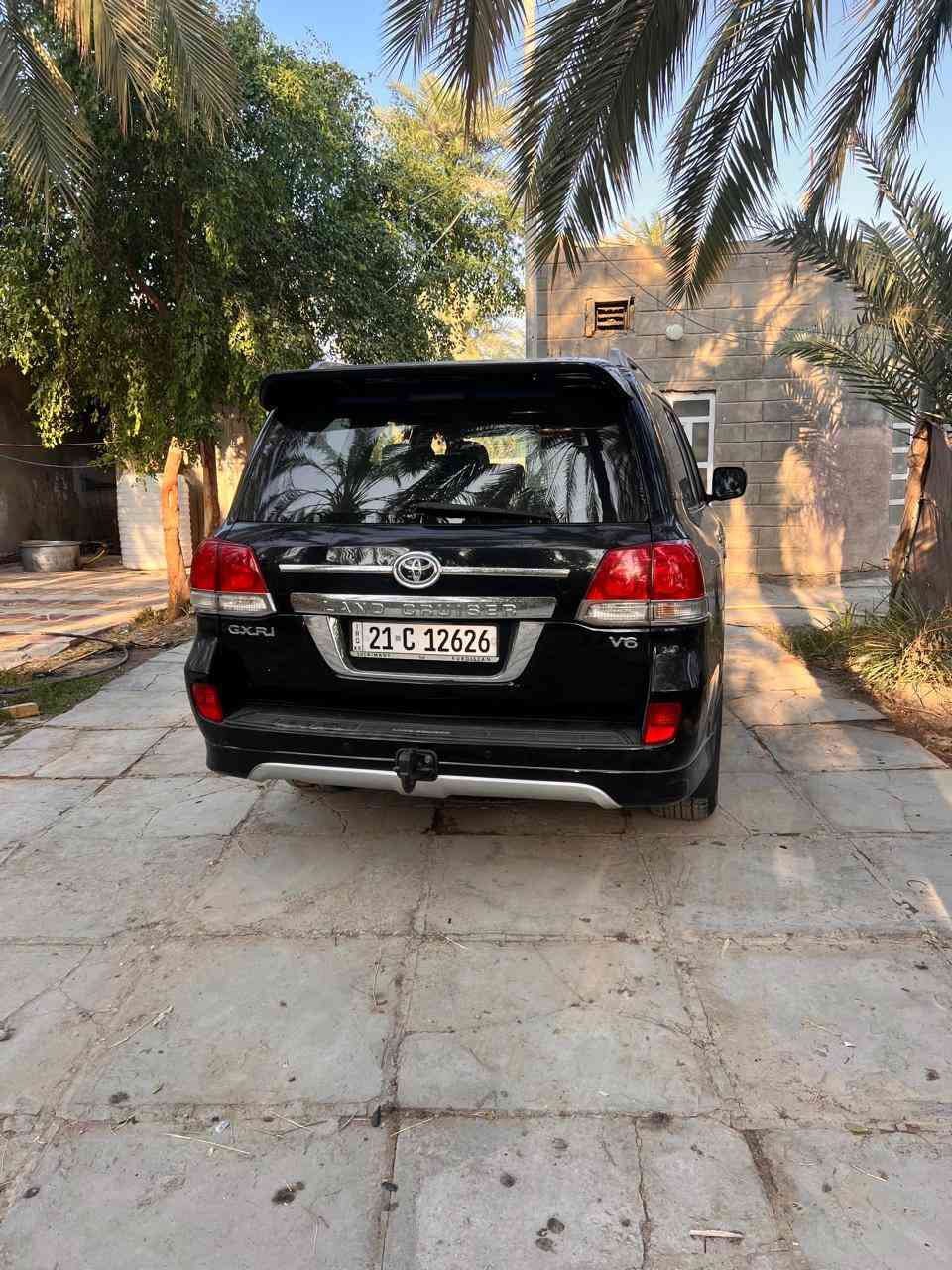 السلام عليكم 
من رخصة الادمن المحترم 
للبيع لاندكروز موديل 11 ستينيه 
رقم سليمانيه مداور 
دواخل جلد بقلاوه
والستينيه معروفه بالمواصفات
سياره كفاله من الصبغ والمعجون بيه بارد مكانين 
الاول بالمدكر الي بجهة السائق 
والثاني بالباب الي خلف السائق  قليل 
والباقي كفاله 
مكاني ذي قار سوق الشيوخ 
للأستفسار رقم الهاتف 
***********
