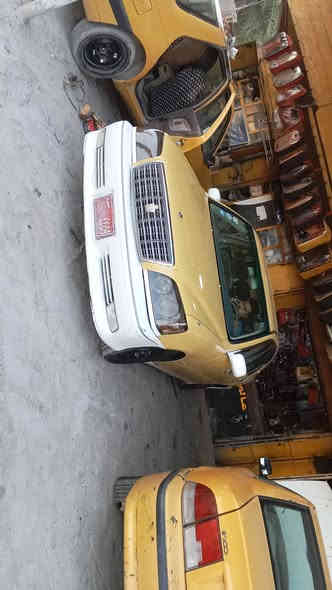 كراون للبيع موديل 2006سنويتهه ضايعه بيهه تفاصيل وبيعه واجهه  اواجهك ويه راعيهه بيهه وكالت راعيهه الشرعي موجود اذا اكو مراوس شعندك مراوس نزل***********السياره مكينتهه كلش حلوه بس صدرهه نص عمر
