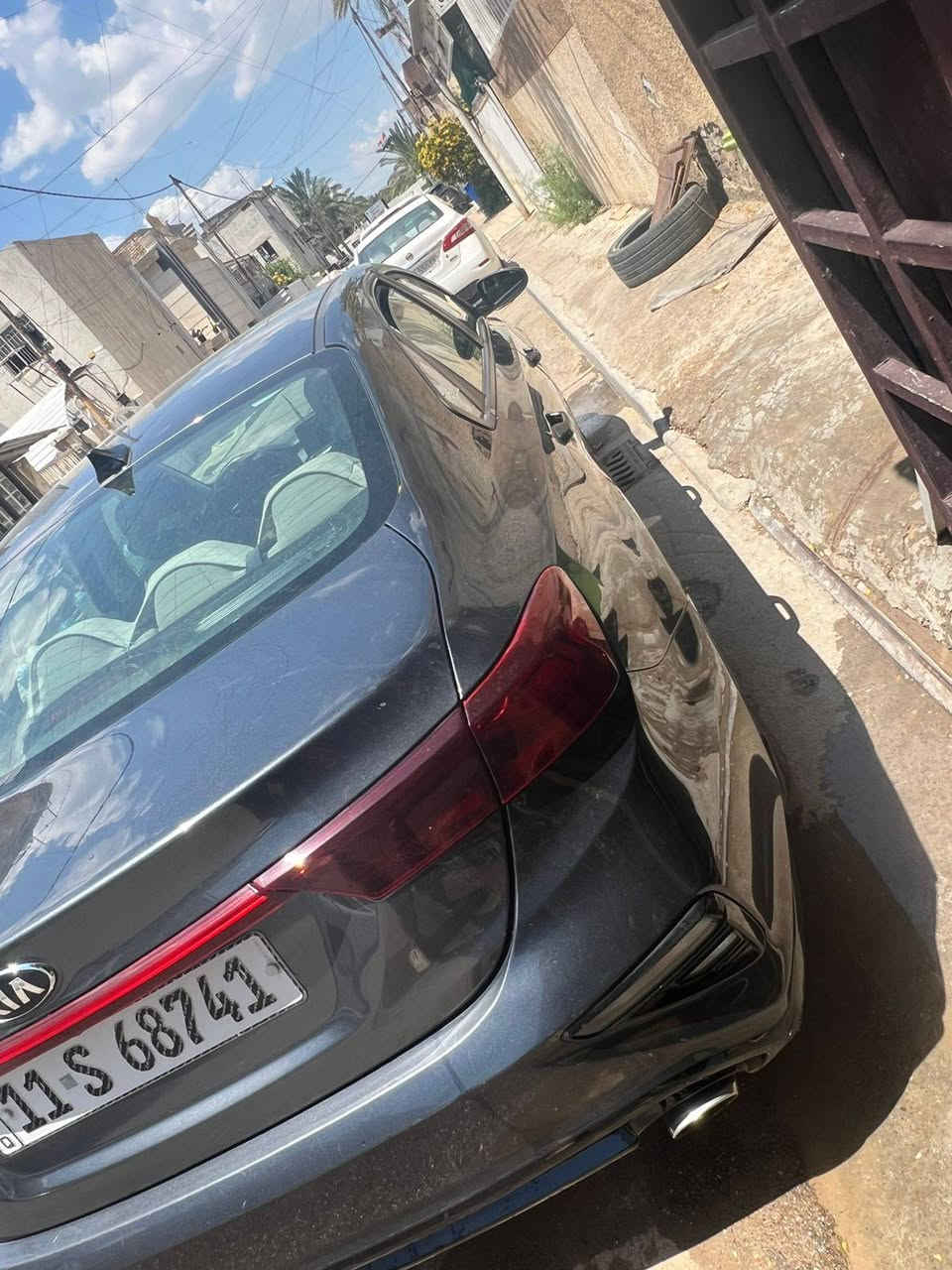 فورتي للبيع موديل 2021 مكينه 2000 سياره واردمريكي حادثهه جاملغ وبنيد مكانهه بغداد وشراي يتصل ***********
