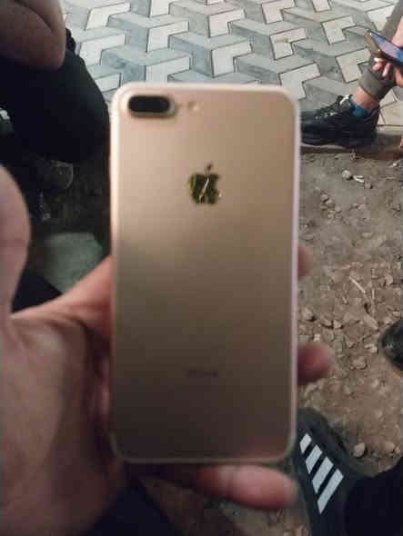 السعر 100مبدل بطاريه *********** مستعجل علا بيعته العنوان بغداد
