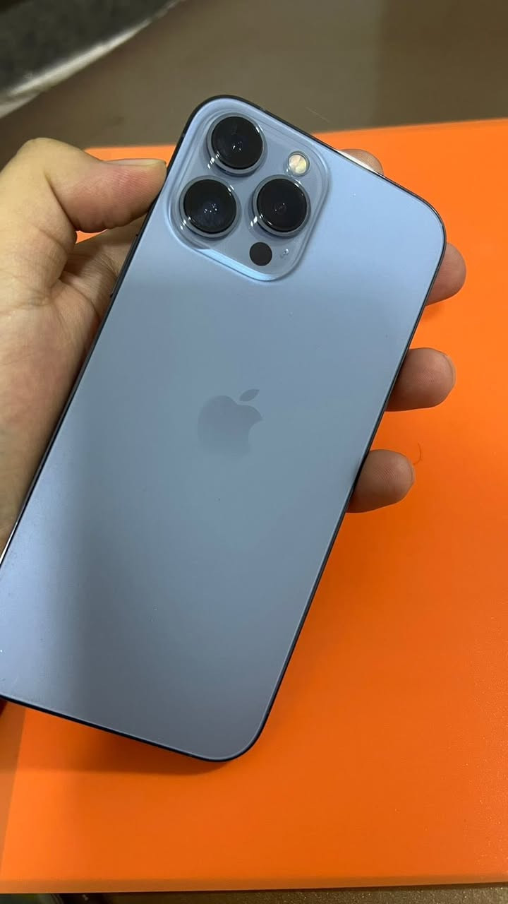 السلام عليكم 
للبيع فقط ايفون 13pro maxذاكرة 256 بطارية 94 نموذج M امريكي مكاني كوت حي الجامعة مجمع الرواد السكني سعر 730 وبي مجال كلش بسيط ***********
