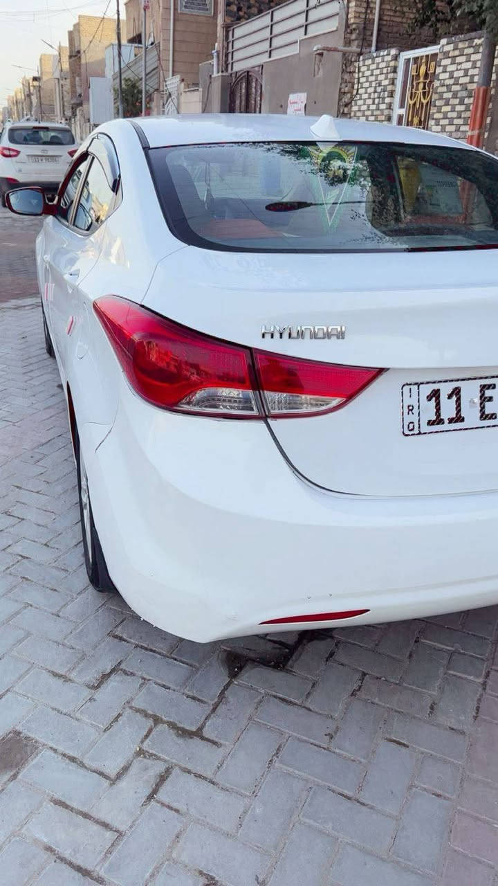 سلام عليكم النتره 13 وارد خليجي بسمي رقم الجديد سياره داخل لونين
 تحكمات ستيرن
شاشه تاب  كامره
5 ويل كب
  مكينه 1600 دوش المرغوب مكفوله 
كير خير من الله سياره عليهه ادامه صدر امامي خلفي جديد 
تخم تاير جديد باتري جديد سياره 3 قطع صبغ بدون دواخل بدون دواخل سونار موجود السعر خاص *********** العنوان بغداد مدينه الصدر
