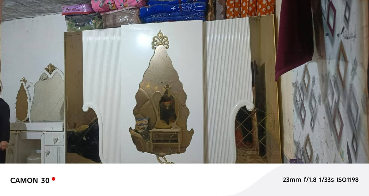 بالناصريه بالغراف السعر 500 وبيها مجال***********
