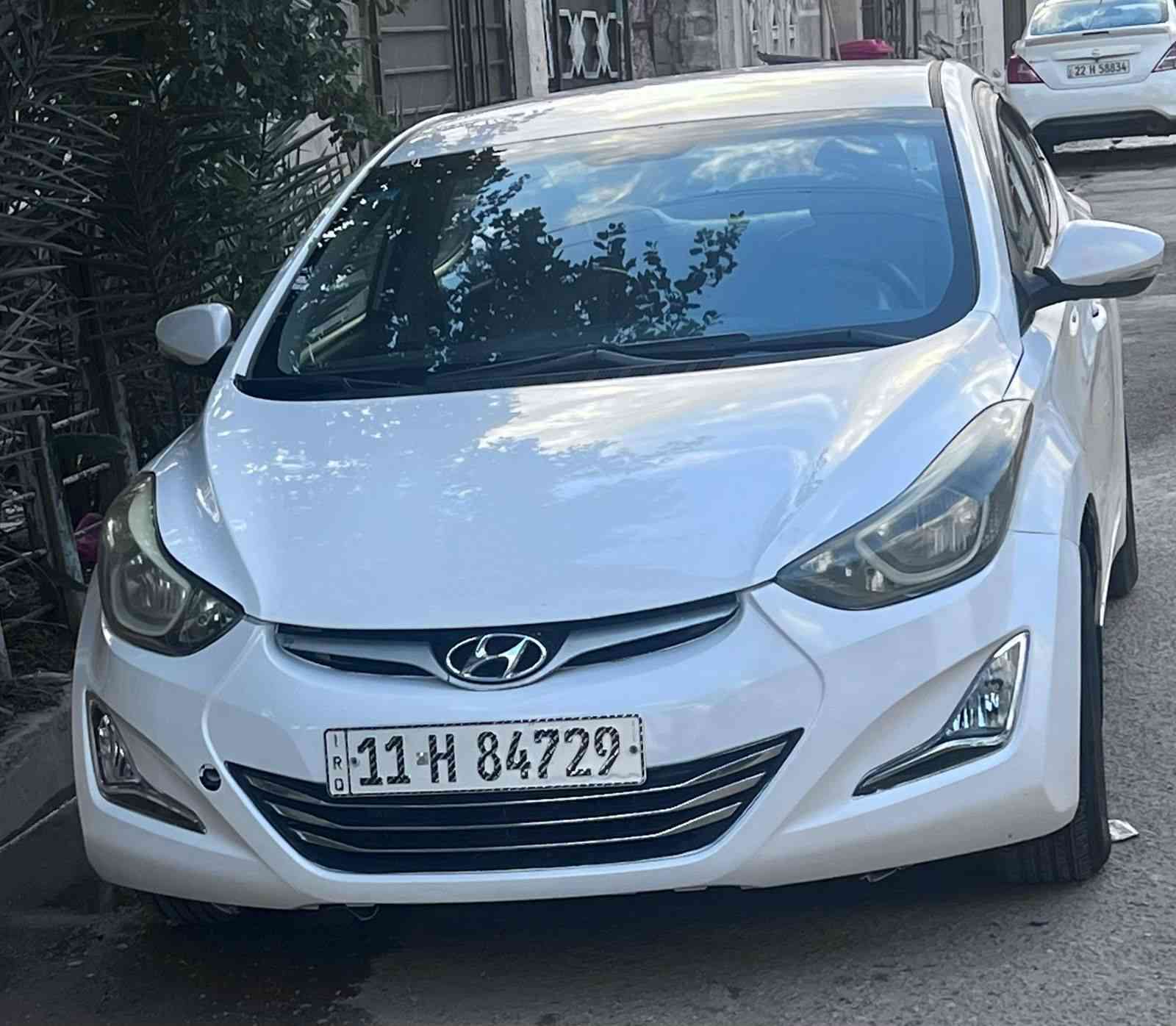 النتره 2016 وارد خليجي
كير محرك حداديه
تبريد تدفئه كهربيات تخم تاير كلهن مكفولات السياره الف دينار ما اذب عليه منظومت غاز كامله رقم بغداد 
انكليزي سنويه بسمي 2030 السياره 
انظف من الصوره وصور لسونار كدامك مكاني بغداد شعله السعر 
112 وبيه مجال بصيط التصال ولستفسار عله رقم
***********
