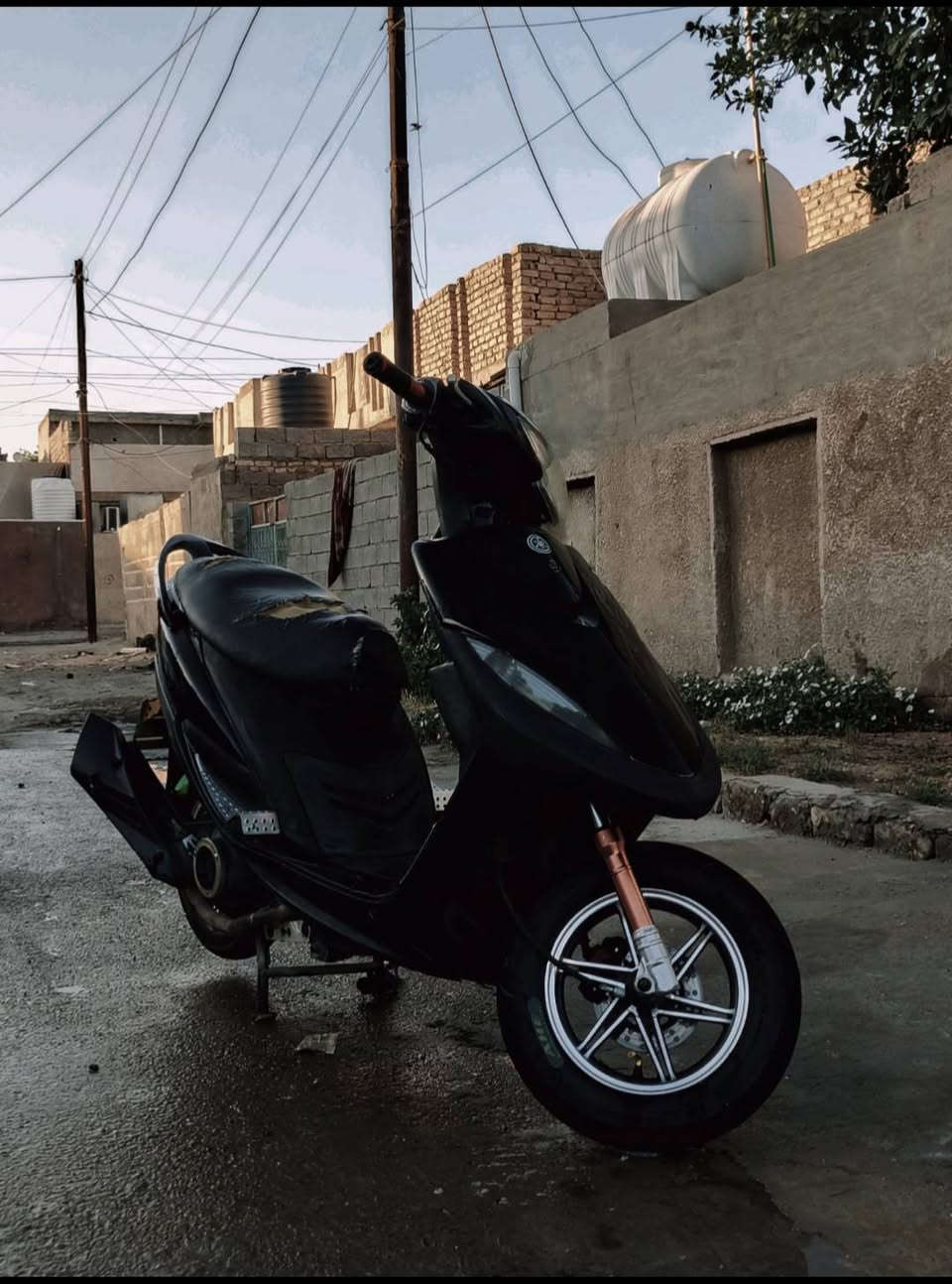 ماكس عدله  للبيع الدراجه شلعه تشك الكاع ومعدل مفولل كهربائيات كلها شغاله  كفرات بلادي ختم واحد و السوادات هم ختم واحد وياله رياضي نجمه دبلات امامي رياضي اصلي قاعده رقم قبق عمبار سبايدر كاربون  دراجه اخت الرمبه سعر 700 وبيها مجال شي بصيط. مكاني ابو غريب النصر والسلام يعني الحصوه.


**إذا كنت صاحب هذا الإعلان وتريد حذفه لأي سبب، رجاءا أرسل رسالة إلى الدعم الفني**