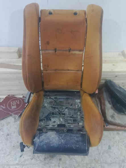 دوشمه كافه انوام السيارات 
للستفسار ***********
العنوان الشعب الثعالبه شارع البانزين خانه
