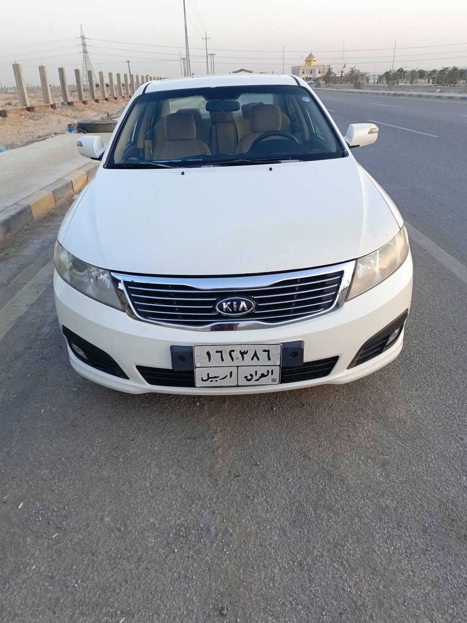 السلام عليكم كيا اوبتيما 2010 خليجي فول عده البصمه مكفوله عده الجاملغ الأيمن صبغ بدون دواخل حداديه استوني امسويه امامي خلفي تبريد ثلج السياره جانيه صارلي سنتين بس كردي اتريد تحويل اتريد وكاله السعر 123او بيه مجال ***********
