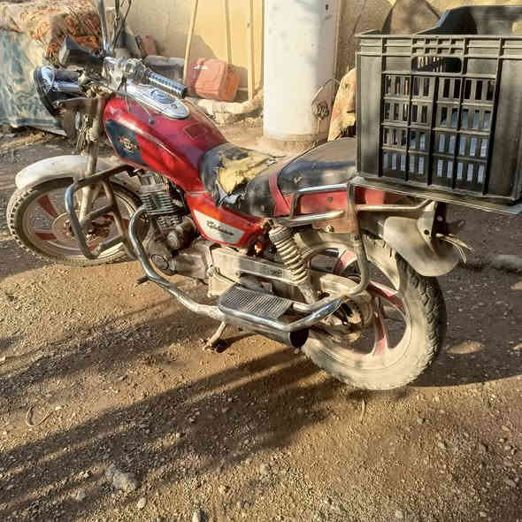 جني موديل 2018 سلف هندر كهربائيات كله شغال السعر 200مكاني الغالبية اوراق ضااايعه ***********
