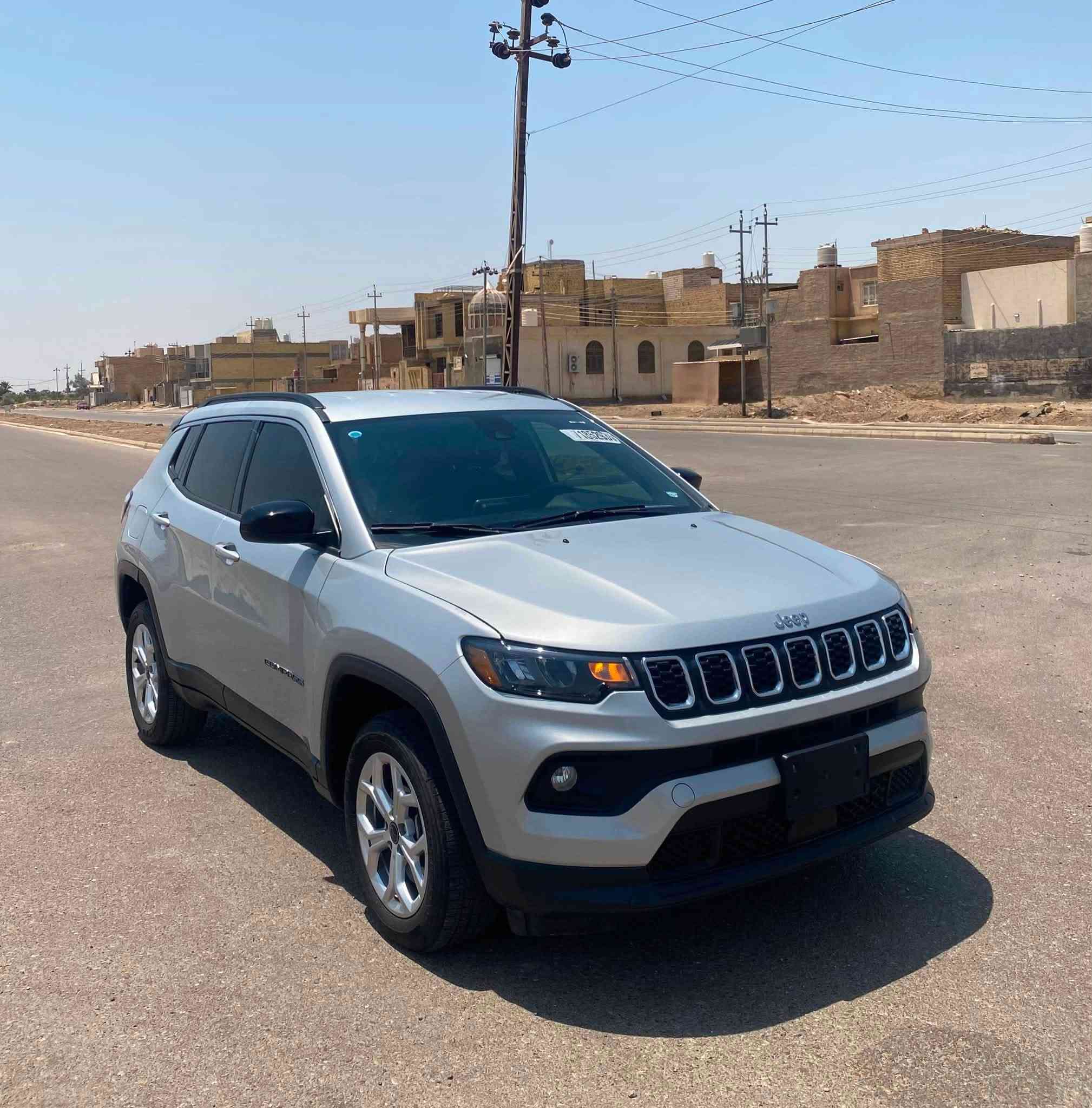 السيارة : جيب كومباس لاتديود
🔷سنة الصنع :2025

رقم شهداء ميسان 

🔷الضرر :تبديل صندوق كم موضح في الصور

بدون ايرباك

🔷المواصفات:

🔹حجم المحرك 4 سلندر 2.0L

🔹عداد المسافة5 الف ميل

🔹رادار امامي وجانبي وخلفي

🔹تنبيه الخروج عن المسار

🔹كراسي جلد

🔹اوتو ستوب

🔹دفع رباعي AWD

🔹ويل كب حجم 18 انج مع اطارات  جيده جدا

🔹وضعيات قيادة

🔹لايتات LED بالكامل

🔹شاشه تحكم بالايعازات

🔹تحكم ستيرن جهتين

🔹بصمة ابواب وتشغيل

🔹مع باقي المواصفات الاعتيادية

☎️ الاتصال :

***********

سياره جديده  ما بيه اي نقص
